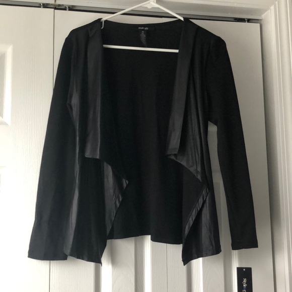 🆕 Jacket - Picture 2 of 5